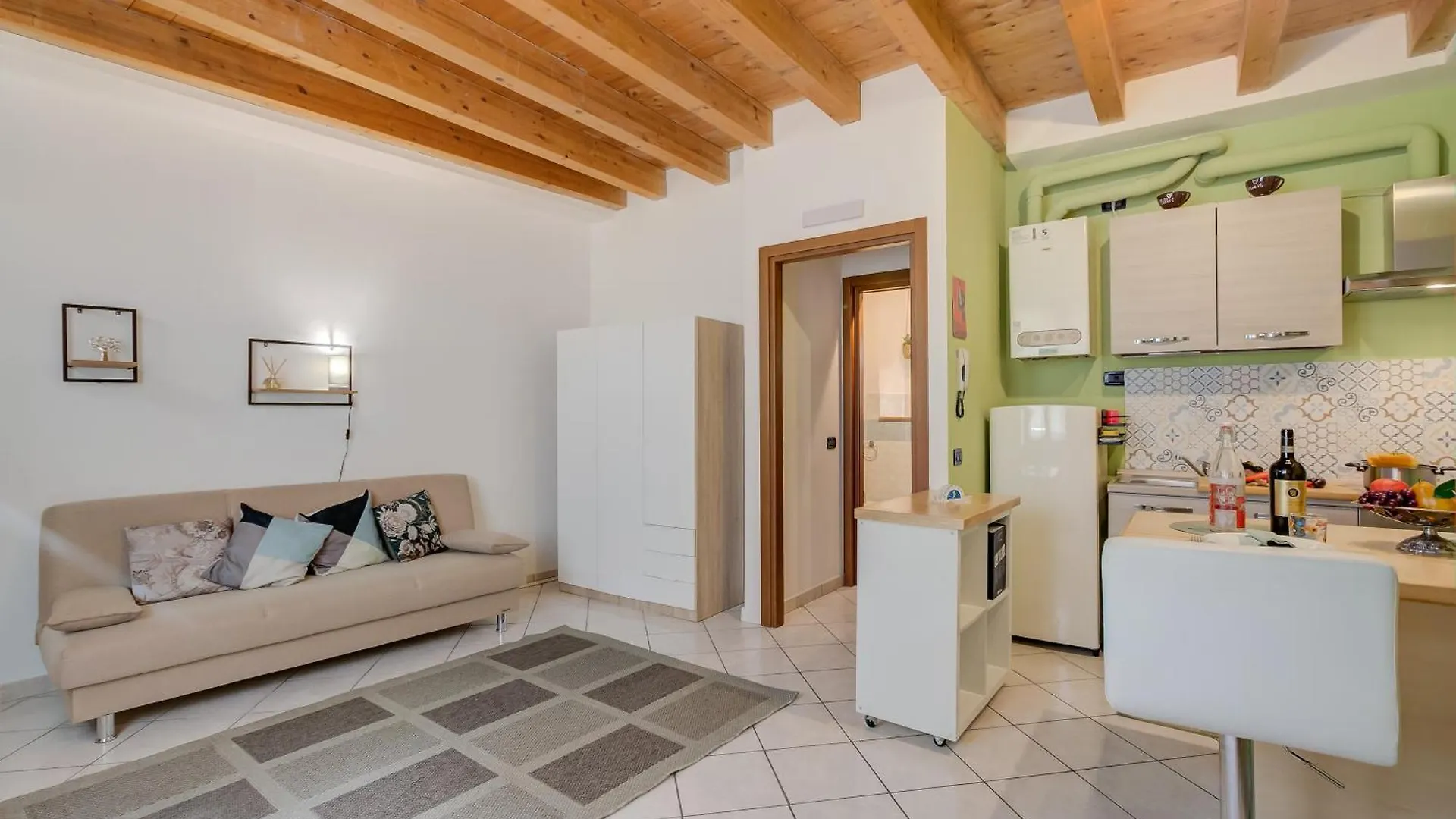 Liu - Nido D'Amore - Happy Rentals Gavardo 0*,